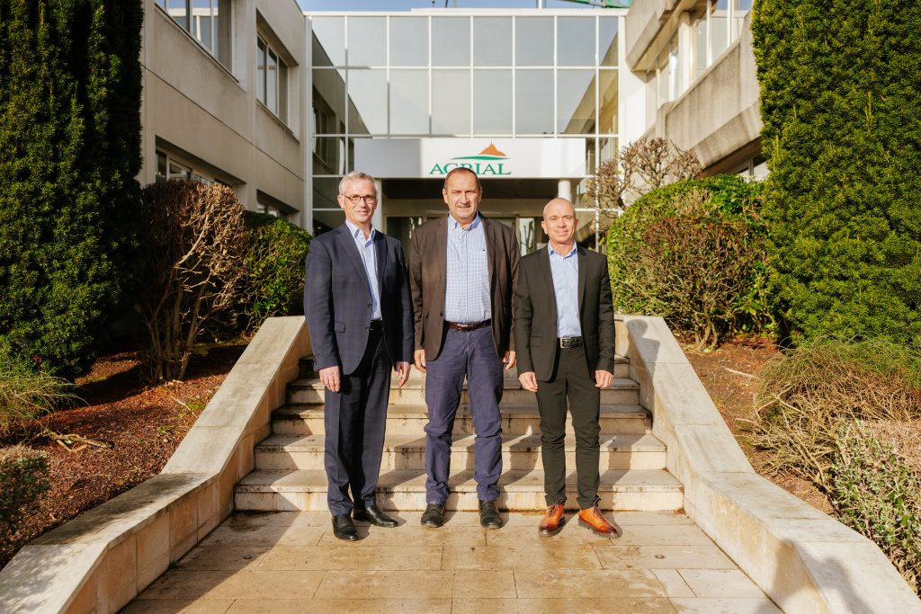 De gauche à droite : Ludovic Spiers, Directeur général d’Agrial, Bernard Guillard, Président et Julien Heillaut, Directeur général à compter du 1er juillet prochain.